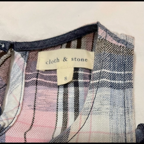 Cloth & Stone Tank - Picture 5 of 8